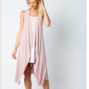 Pink Knit Vest With Pearl Back Band